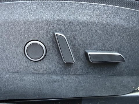 Tesla Model 3 Saloon 4dr Electric Auto RWD (241 bhp) 32