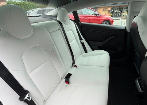 Tesla Model 3 (Dual Motor) Long Range Saloon 4dr Electric Auto 4WDE (346 ps) 11