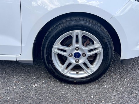 Ford Ka+ 1.2 Ti-VCT Zetec Euro 6 5dr 10