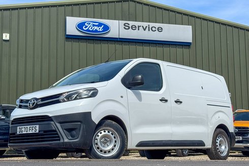Toyota Proace MWB L2H1 [SOLD CM] Low Roof EURO 6 NO VAT