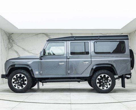 Land Rover Defender 110 Works V8 70th Edition 