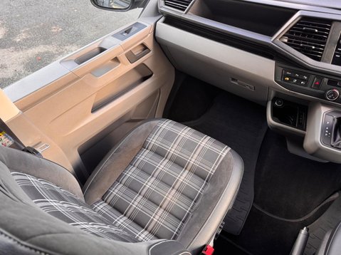 Volkswagen Transporter T32 TDI KOMBI HIGHLINE 4MOTION 46