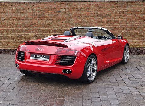 Audi R8 Spyder 20
