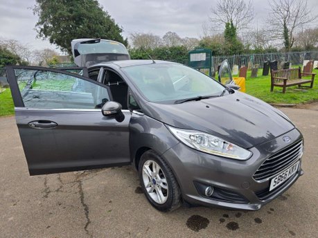 Ford Fiesta 1.0T EcoBoost Zetec Powershift Euro 6 5dr 6