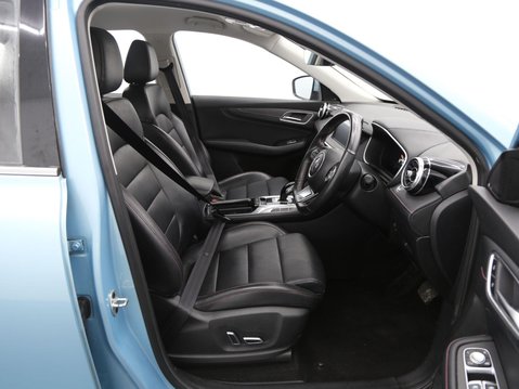 MG HS 1.5 T-GDI 16.6kWh Excite Auto Euro 6 (s/s) 5dr 19