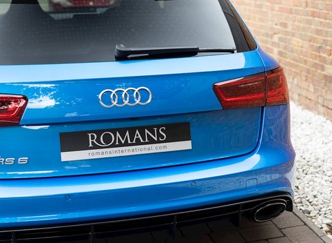 Audi RS6 Avant Performance 25