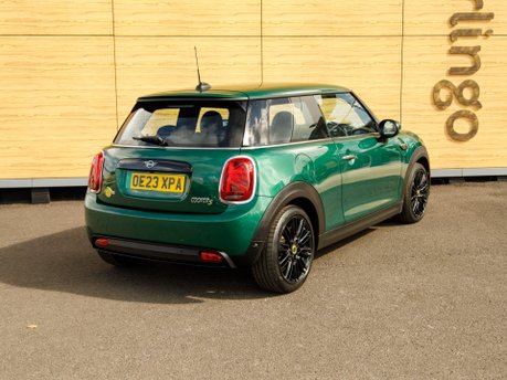 Mini Hatch COOPER S LEVEL 2
