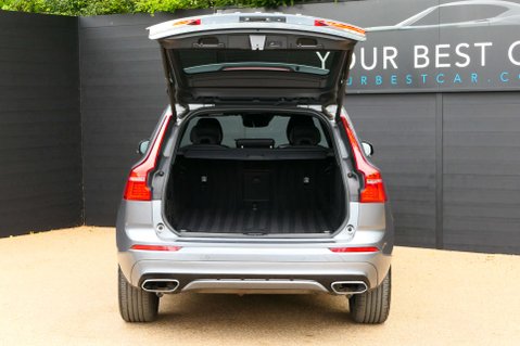 Volvo XC60 2.0 XC60 R-Design B5 MHEV AWD Auto 4WD 5dr 17