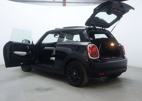 Mini Hatch Cooper S Electric Level 3 3dr 58