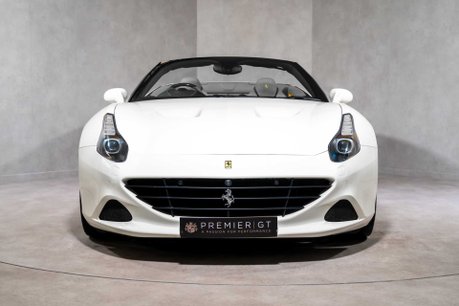 Ferrari California T. MAGNERIDE SUSPENSION. BESPOKE INTERIOR. TWO-TONE BODYWORK. CARPLAY. 2