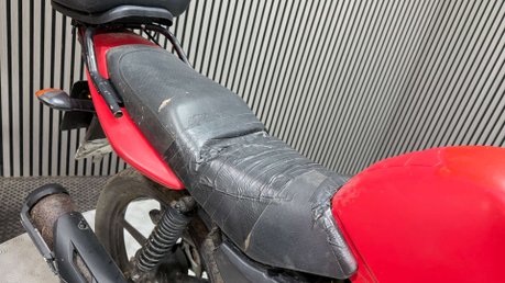Yamaha YBR 125 2011 GOOD PARTS BIKE PROJECT COMMUTER BIKE 125CC 20