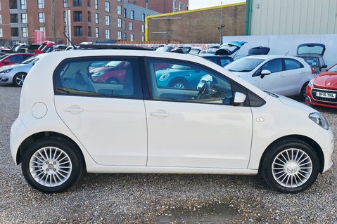 Volkswagen Up HIGH UP.. AUTOMATIC.. GLASS E/SUNROOF.10 MAIN DEALER SERVICES..ONE OWNER..  15