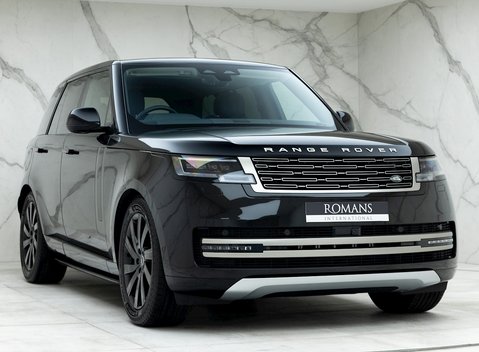 Land Rover Range Rover D300 SE 1