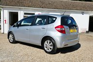 Honda Jazz I-VTEC ES..AUTOMATIC..12 MAIN DEALER SERVICES..1 PREVIOUS KEEPER..STUNNING 7