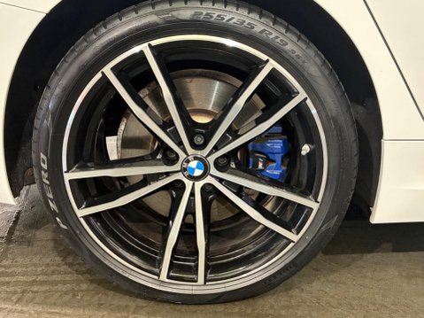 BMW 3 Series 2.0 330e 12kWh M Sport Auto Euro 6 (s/s) 4dr 42