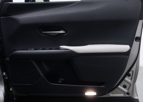 Lexus Ux 2.0 UX 250H F Sport Design 4x2 CVT 5dr 46