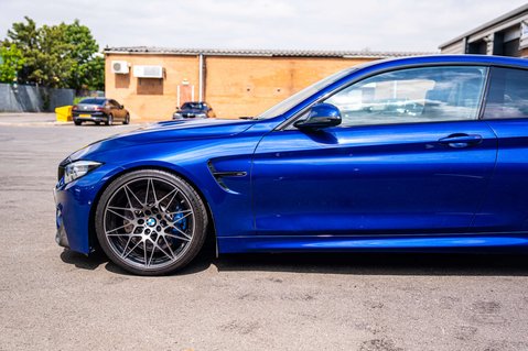 BMW M4 3.0 M4 Competition Edition Package Semi-Auto 2dr 28