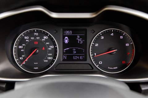 MG ZS EXCITE 11