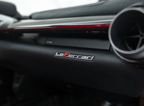 Ferrari LaFerrari 23