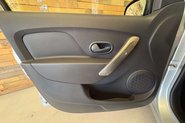 Dacia Sandero 1.5 dCi Laureate Hatchback 5dr Diesel Manual Euro 5 (90 ps) 60