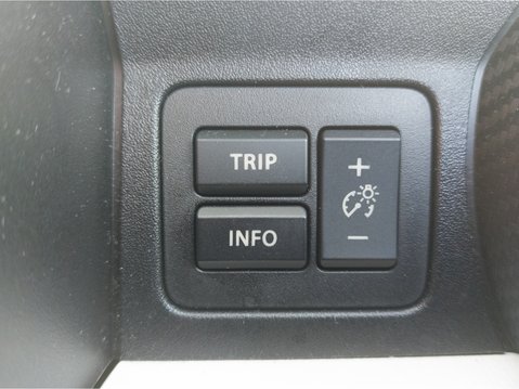 Suzuki Ignis 1.2 Dualjet SHVS SZ5 ALLGRIP 5dr 33