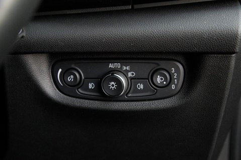 Vauxhall Insignia SRI VX-LINE NAV 15