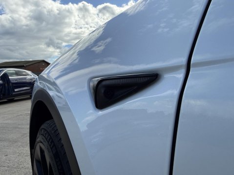 Tesla Model Y SUV 5dr Electric Auto RWD (346 ps) 46