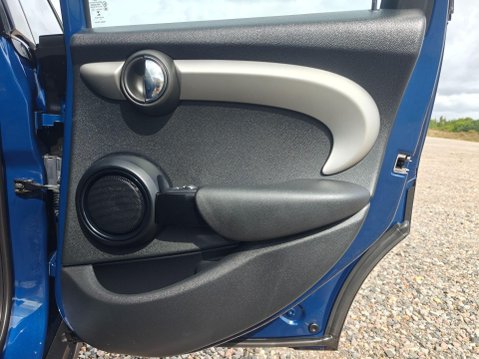 Mini Hatch 1.5 Cooper Auto Euro 6 (s/s) 5dr 66