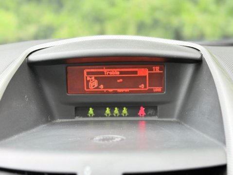 Peugeot 207 1.4 16v SE 5dr 13