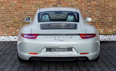 Porsche 911 50th Anniversary Edition 13