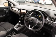 Renault Captur TECHNO E-TECH 4