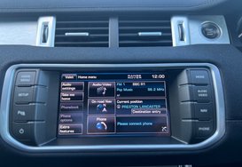 Land Rover Range Rover Evoque 2.2 ED4 PURE TECH COUPE PAN ROOF 39