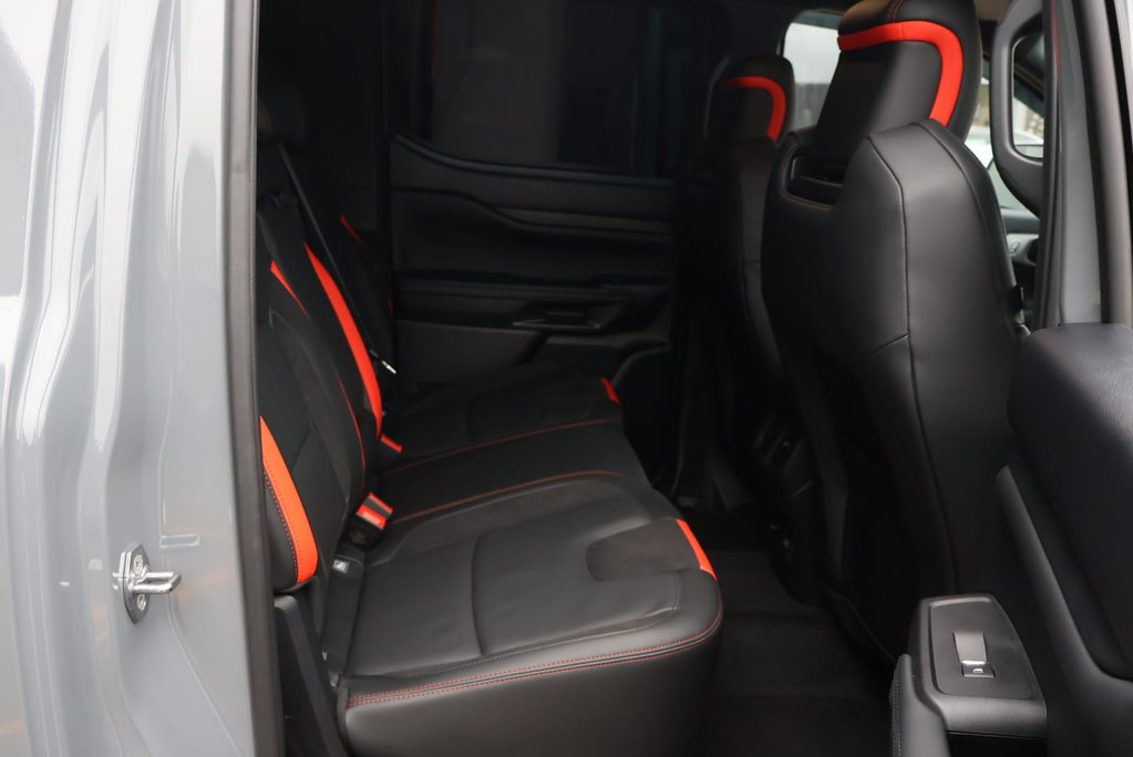 Ford Ranger 2025 BRAND NEW 3.0 V6 RAPTOR OVER 9K SEEKER STYLING ADDED LOOKS STUNNING 25