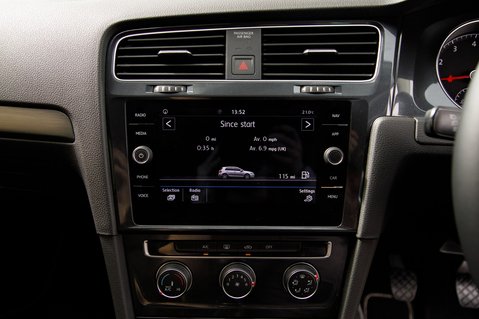 Volkswagen Golf MATCH TSI 22
