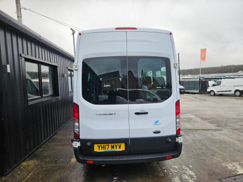 Ford Transit 460 H/R BUS 18 STR 5
