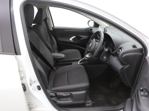 Toyota Yaris 1.5 VVT-h Icon E-CVT Euro 6 (s/s) 5dr 20