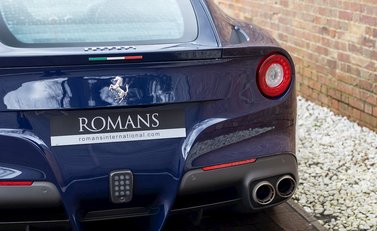 Ferrari F12 Berlinetta 22