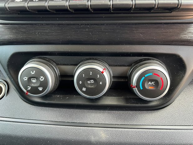 Renault Trafic AUTO SWB L1 Sl28 Sport Edc Dci Air Con Alloys Sensors Cruise EURO 6 30