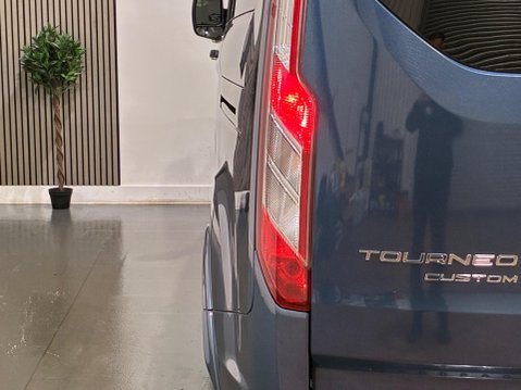 Ford Tourneo Custom 2.0 320 EcoBlue Titanium L2 Euro 6 (s/s) 5dr 55