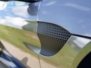 Aston Martin Vantage V8 15
