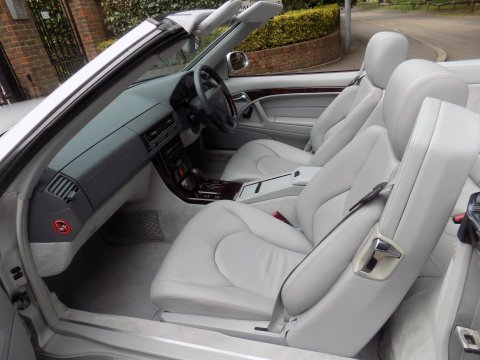 Mercedes-Benz SL Series SL320 20