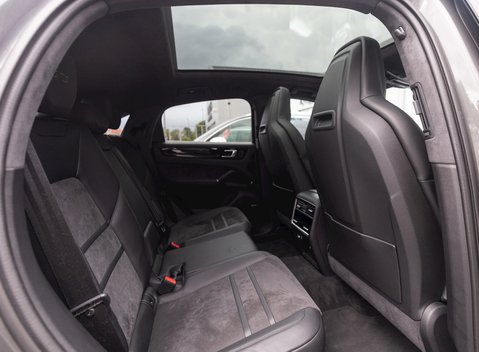 Porsche Cayenne GTS Coupé 15