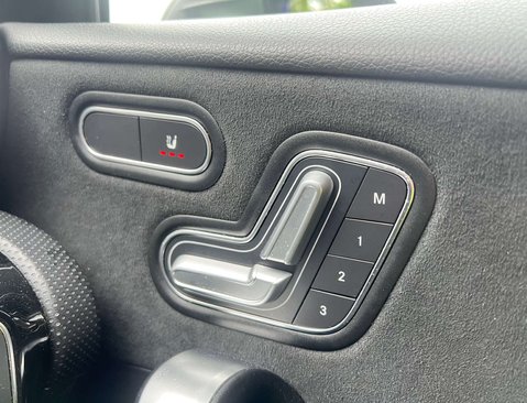 Mercedes-Benz A Class 1.3 A 180 AMG Line Premium+ Auto 5dr 22