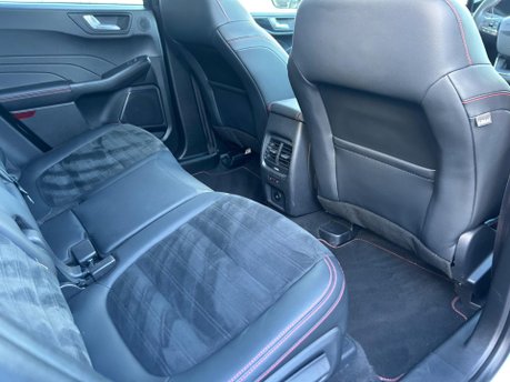 Ford Kuga 2.5h Duratec ST-Line X Edition CVT Euro 6 (s/s) 5dr 16