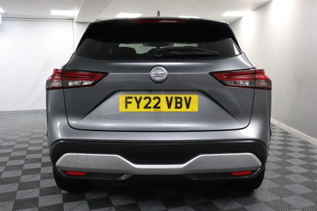 Nissan Qashqai DIG-T N-CONNECTA MHEV 18