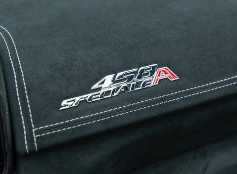 Ferrari 458 Speciale Aperta 27