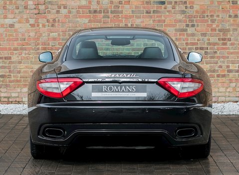 Maserati Granturismo S MC Shift 5