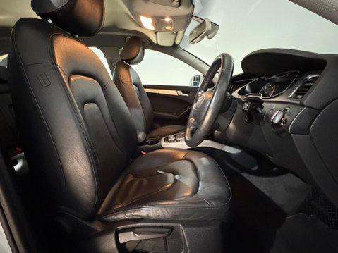 Audi A4 AVANT TDI SE TECHNIK 16