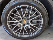 Porsche Cayenne 2.9 Cayenne V6 S Auto 4WD 5dr 31