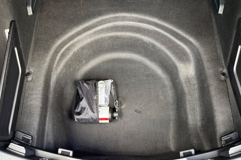 Toyota Corolla DESIGN 49